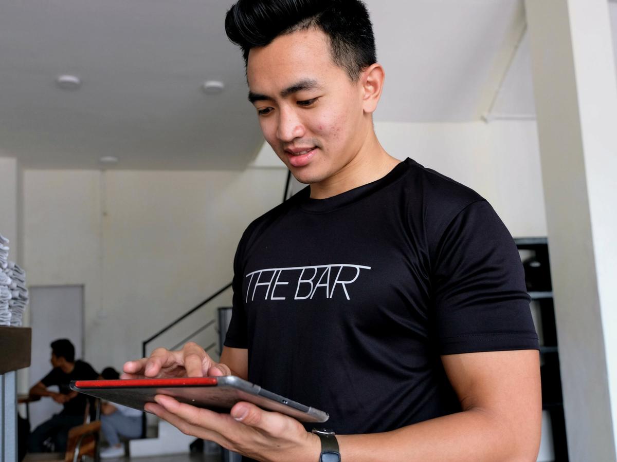 the bar bali gym dan fitness