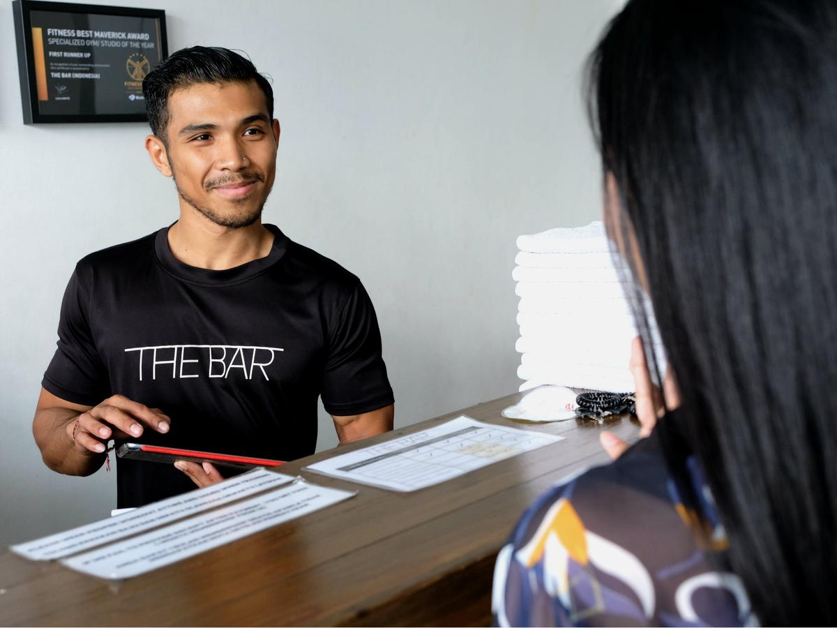 the bar bali gym dan fitness