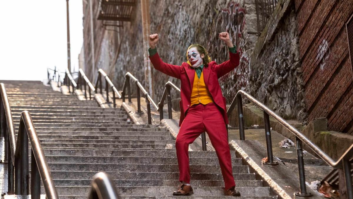 Joaquin Phoenix beraksi dalam film Joker