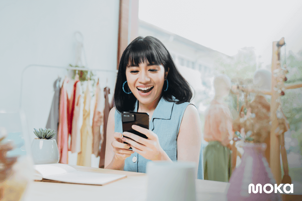 konten media sosial bisnis retail (1) - cara menghapus background foto produk - Contoh Nama Toko Online untuk Bisnis