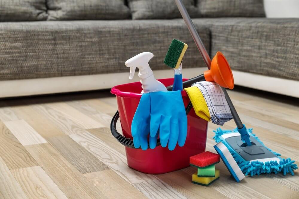 peralatan rumah tangga - pel - sapu - kerbersihan