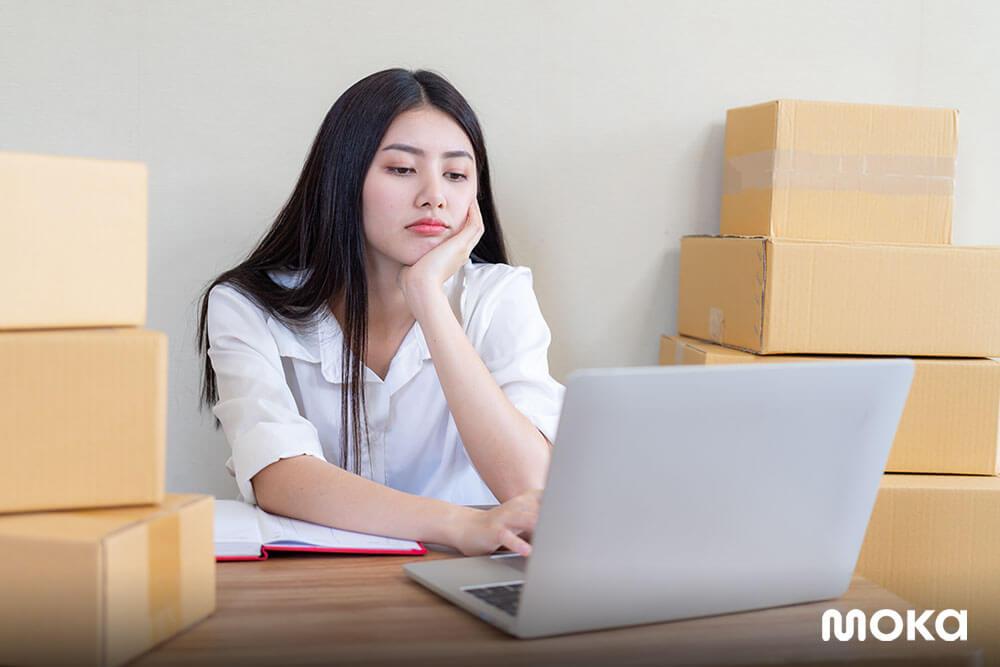 tidak ada orderan - sedih - kecewa - tidak semangat berbisnis