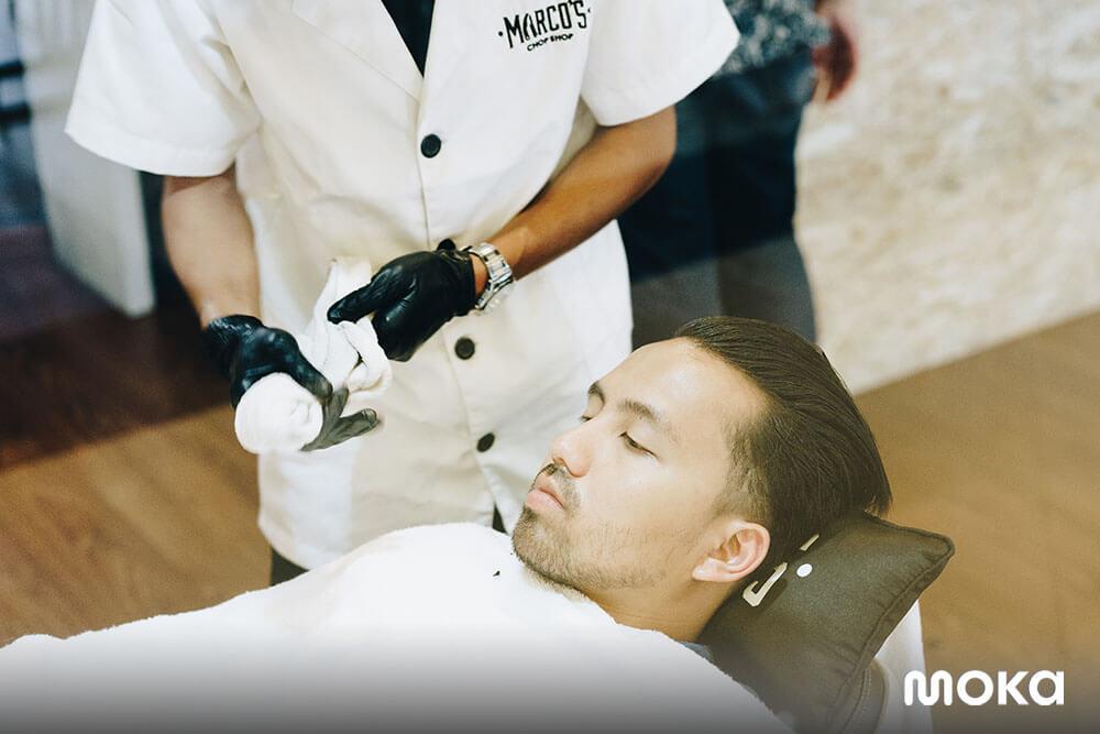 9 Peralatan Barbershop yang Wajib Anda Miliki